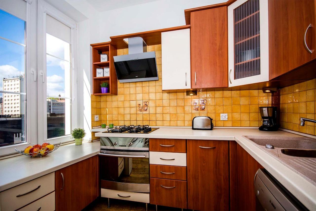 Central Apartments Ogarna กดัญสก์ ภายนอก รูปภาพ